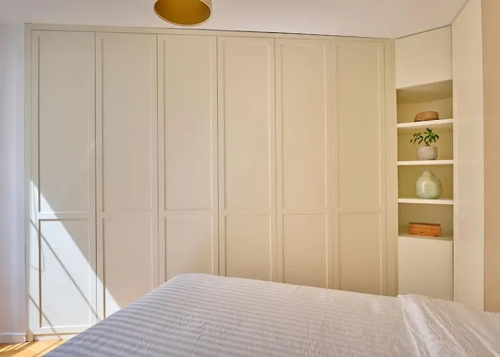 Elegant Central Flat In Paris, Near Saint Germain